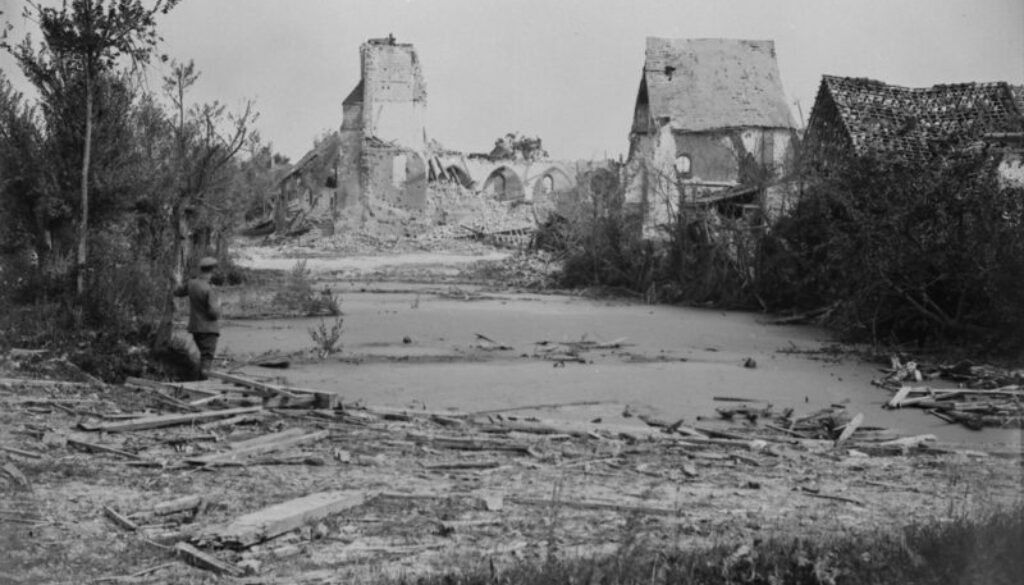 259_A ruined Church. Amiens. August, 1918.